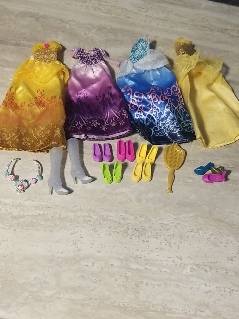 Disney Doll Dresses & Accessories Set - See Ad